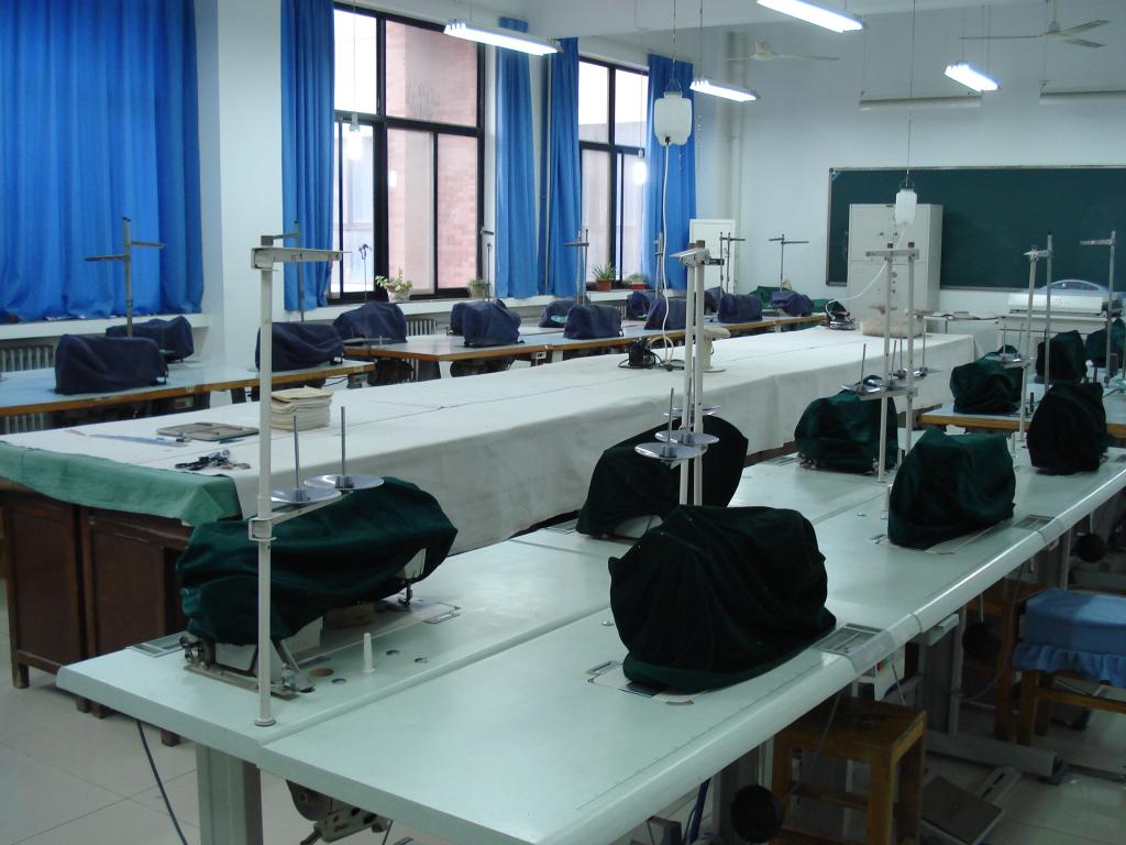 服装工艺实训室